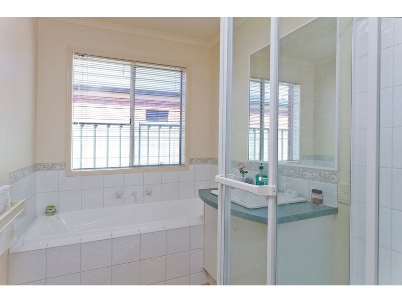 30 Kennewell Street, White Hills VIC 3550