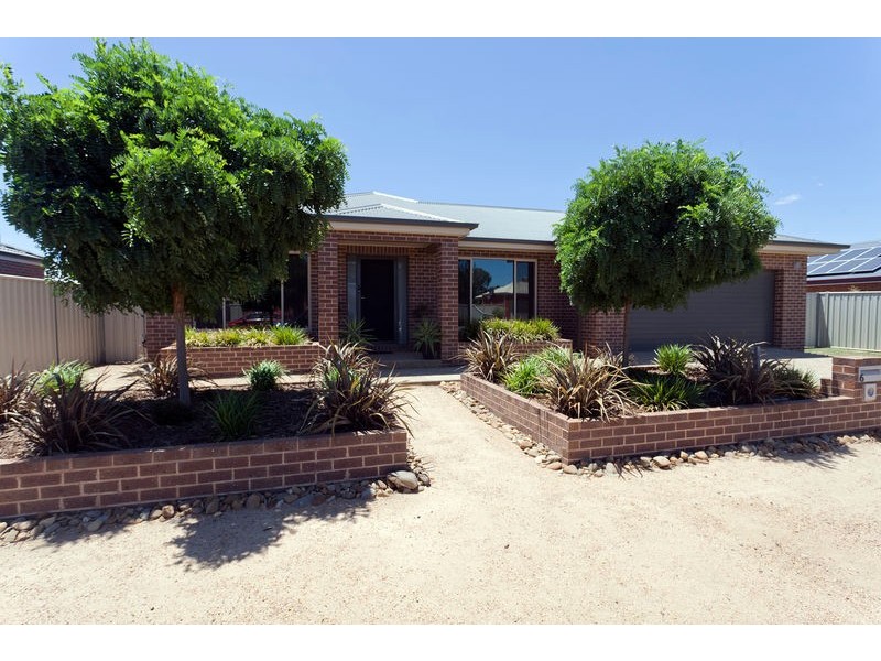 6 Dowker Street, Epsom VIC 3551