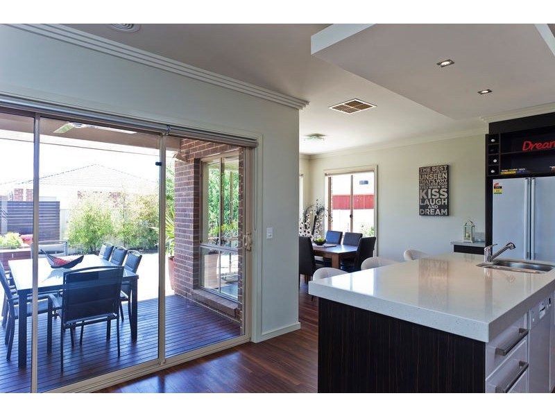 6 Dowker Street, Epsom VIC 3551