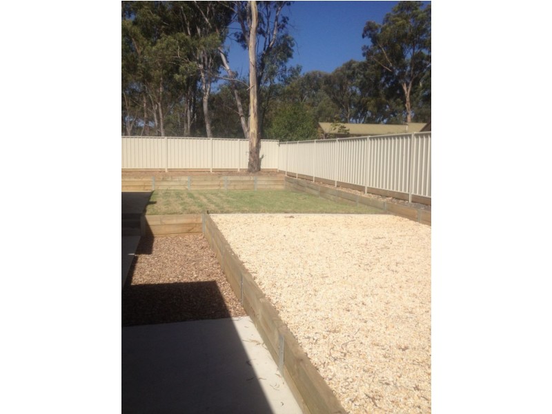 11a Mandurang Road, Spring Gully VIC 3550