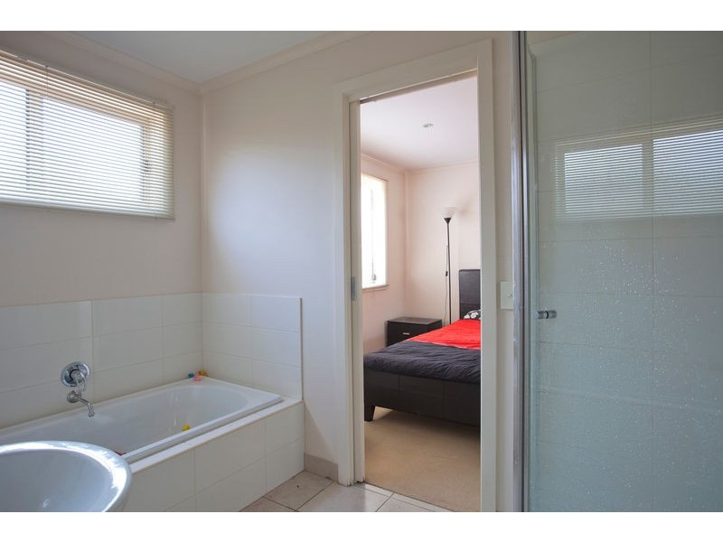 2/116 Holdsworth Road, Bendigo VIC 3550