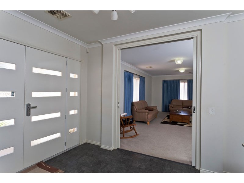 1 Saddle Court, Maiden Gully VIC 3551