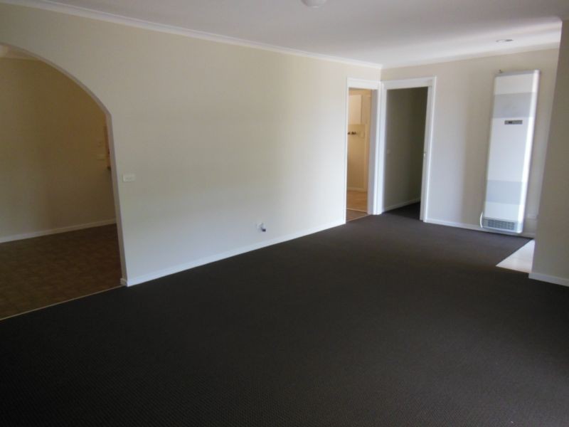 1/13 Leonard Street, Flora Hill VIC 3550