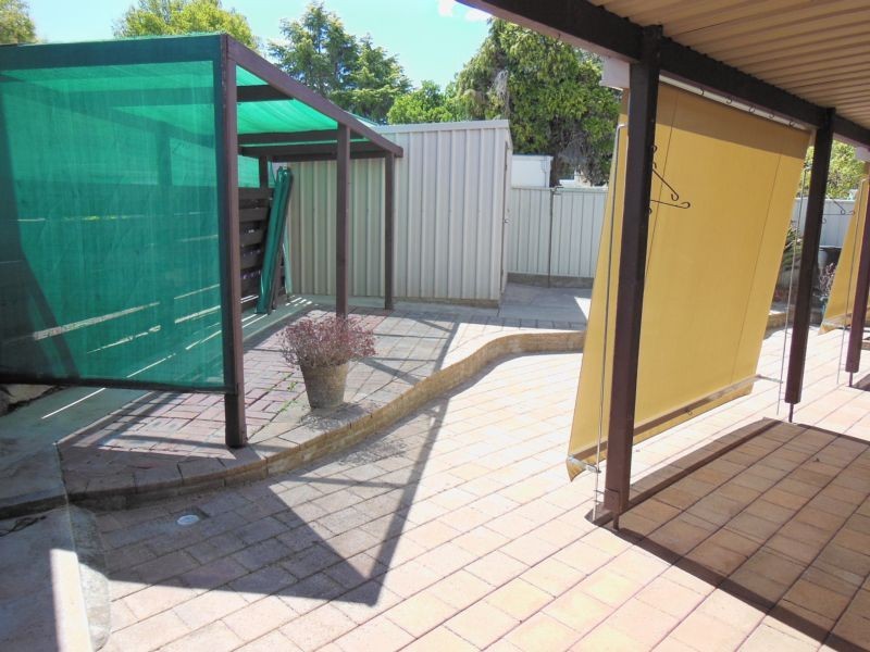 1/13 Leonard Street, Flora Hill VIC 3550