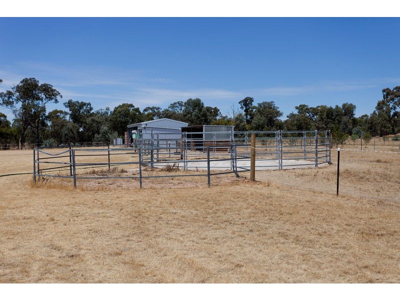 69 Campaspe Road, Goornong VIC 3557