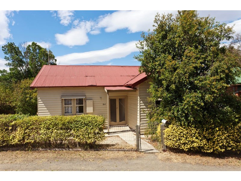 84 Specimen Hill Road, Golden Square VIC 3555