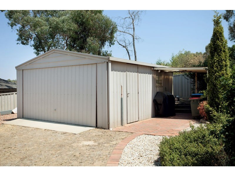 10 Hines Court, Kangaroo Flat VIC 3555