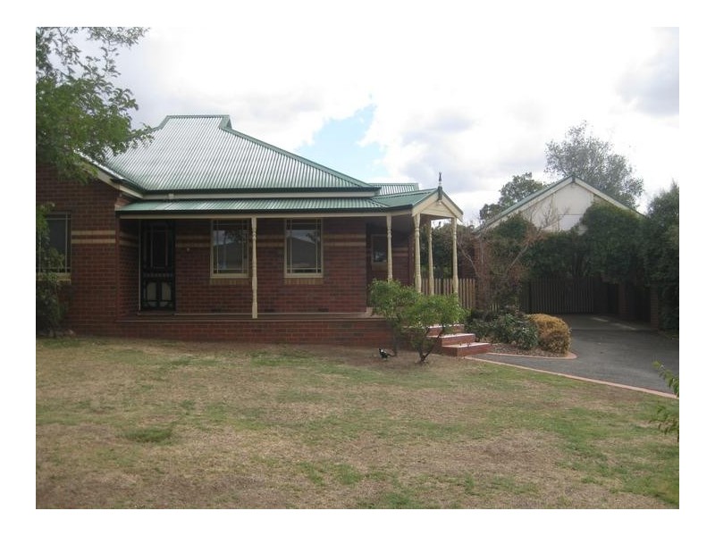231 North Harley Street, Strathdale VIC 3550