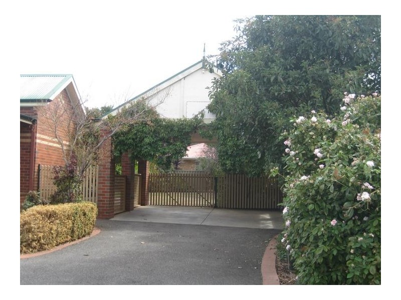 231 North Harley Street, Strathdale VIC 3550