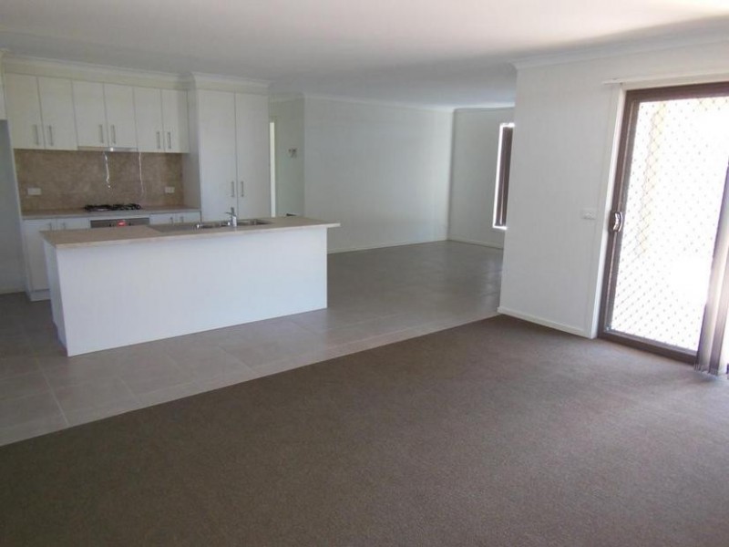 22 Allen Street, Epsom VIC 3551