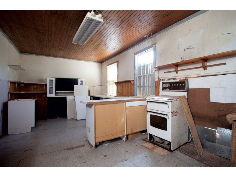 296 Rowan Street, Bendigo VIC 3550