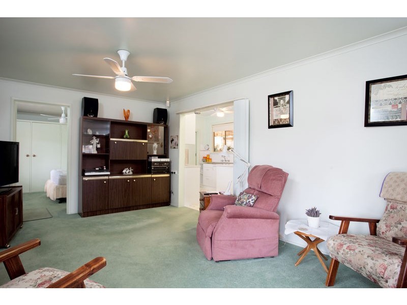 33 Weeroona Avenue, White Hills VIC 3550