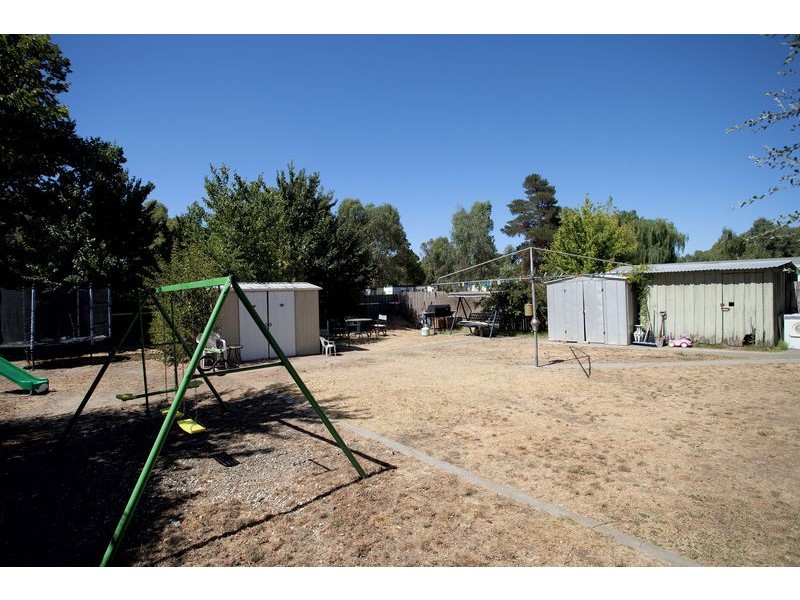 15 MacKenzie Street West, Golden Square VIC 3555