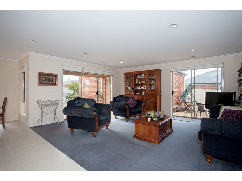 42 Peacock Drive, Epsom VIC 3551