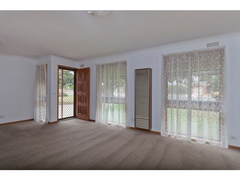 2/33 Mitchell Street, Kangaroo Flat VIC 3555