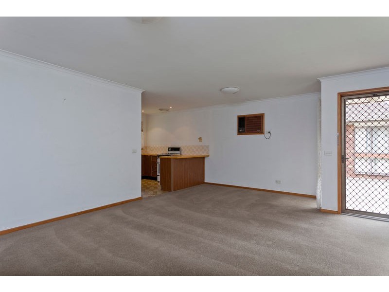 2/33 Mitchell Street, Kangaroo Flat VIC 3555