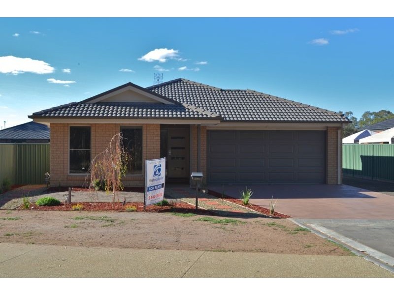 15 Millewa Drive, Epsom VIC 3551