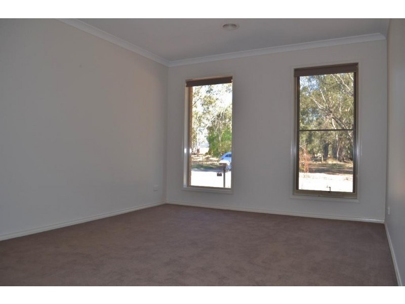 15 Millewa Drive, Epsom VIC 3551