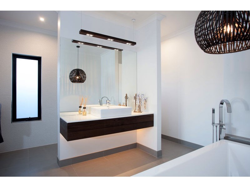 5 Illoura Place, Strathfieldsaye VIC 3551