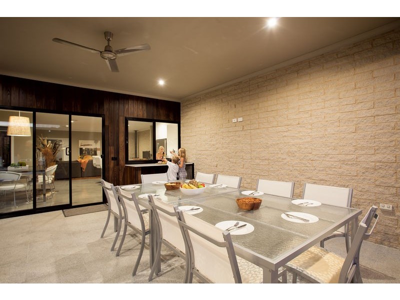 5 Illoura Place, Strathfieldsaye VIC 3551