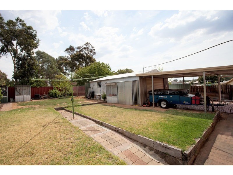 64 Green Street, California Gully VIC 3556