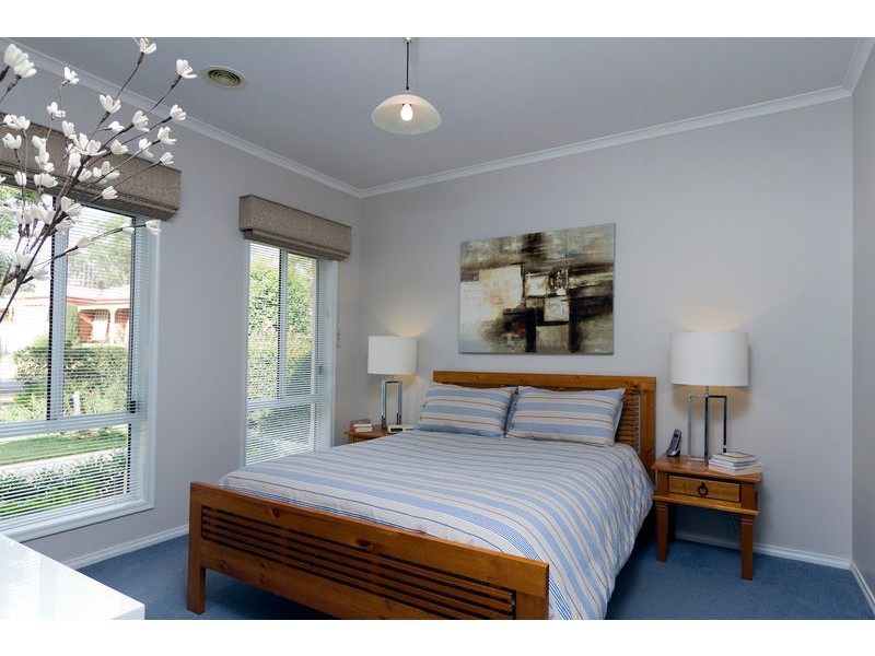 3 Allpress Drive, Golden Square VIC 3555