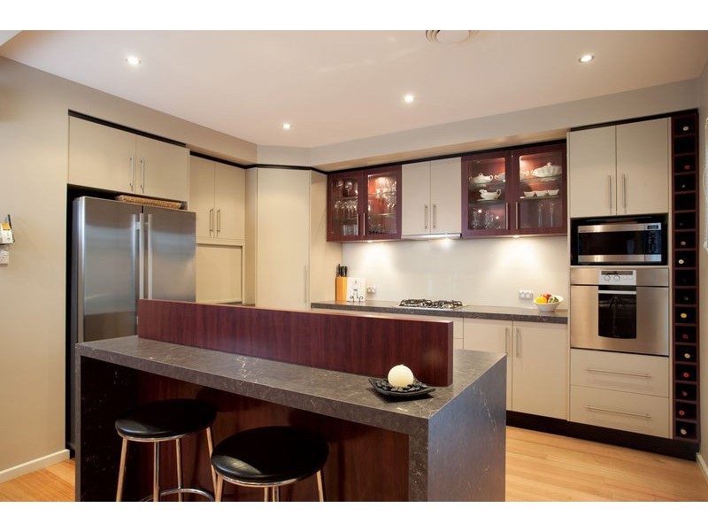 5 Joshua Court, Flora Hill VIC 3550