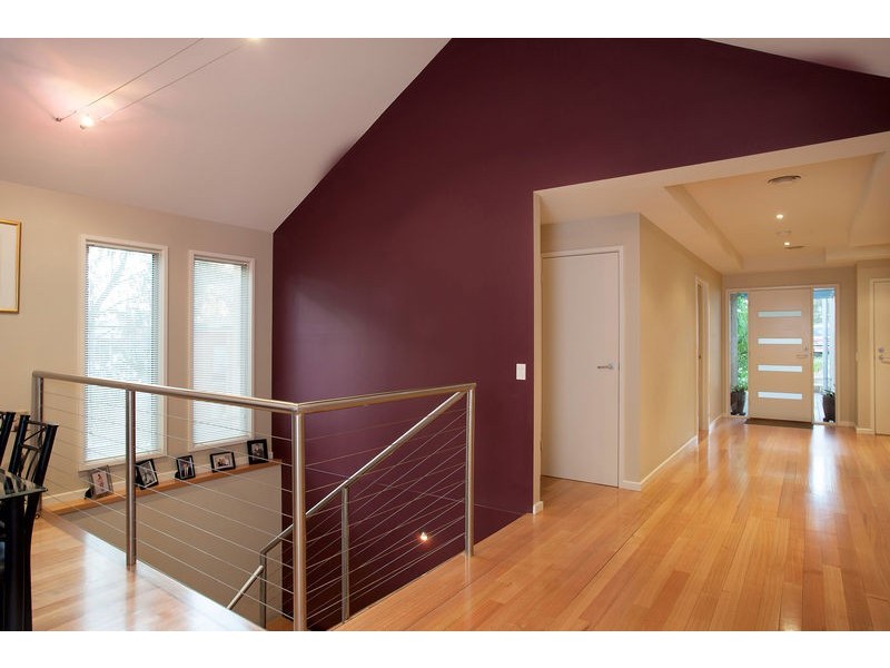 5 Joshua Court, Flora Hill VIC 3550