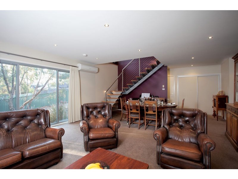 5 Joshua Court, Flora Hill VIC 3550