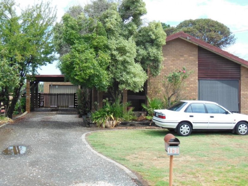 169 Station Street, Epsom VIC 3551