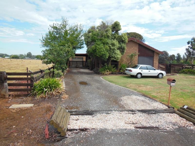 169 Station Street, Epsom VIC 3551