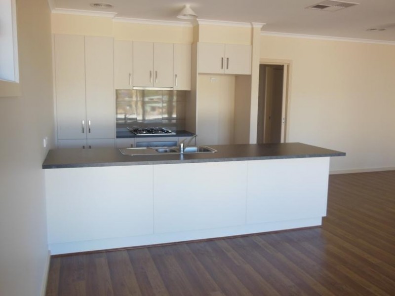 4A Bronze Court, Kangaroo Flat VIC 3555