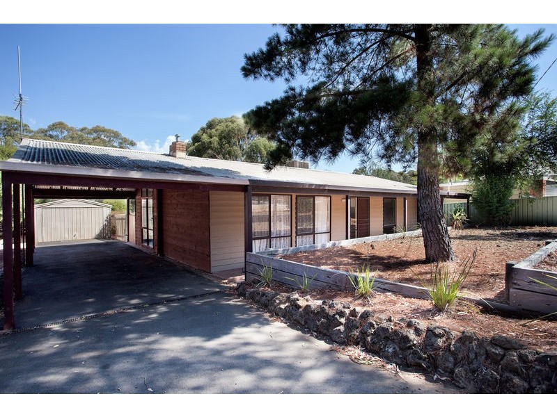 75 Lawson Street, Spring Gully VIC 3550