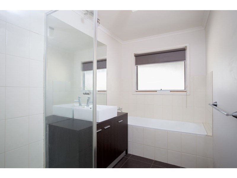75 Lawson Street, Spring Gully VIC 3550