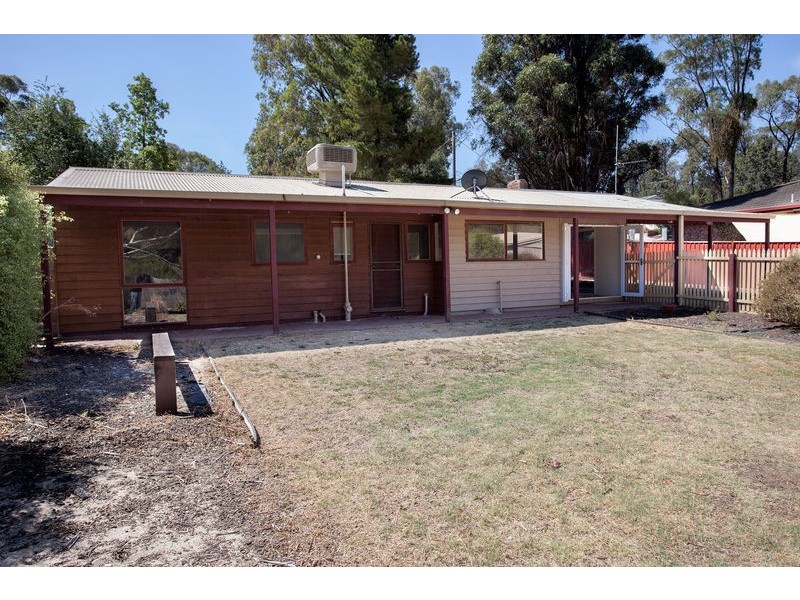75 Lawson Street, Spring Gully VIC 3550