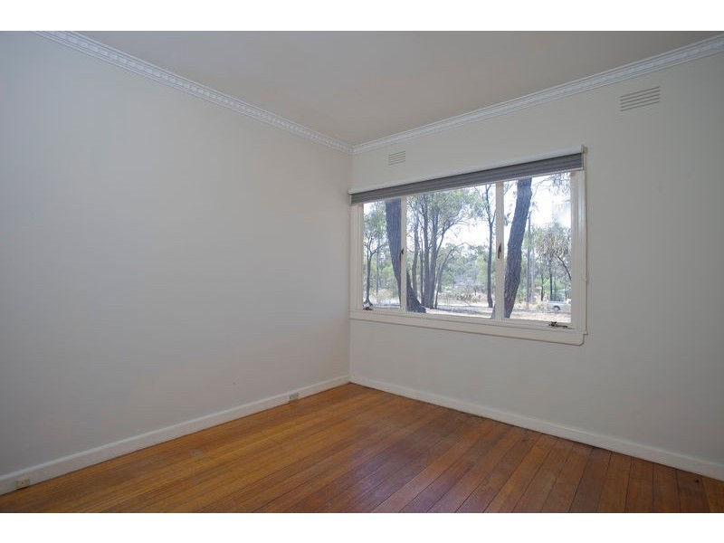 105 Prouses Road, Eaglehawk VIC 3556