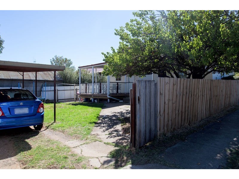 84 Somerville Street, Flora Hill VIC 3550