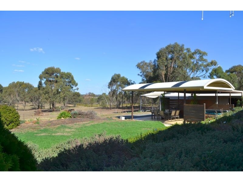 118 Enright Road, Strathfieldsaye VIC 3551