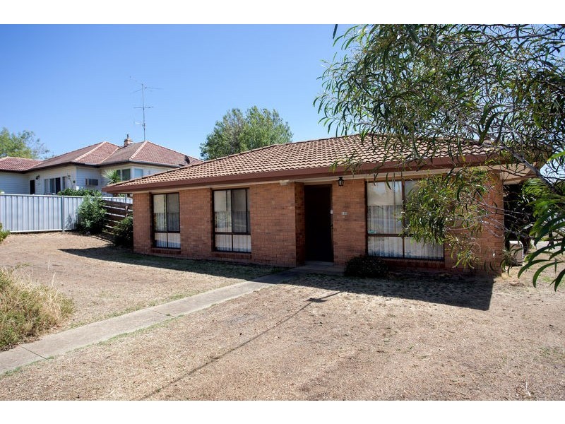 1/225 St Aidans Road, Kennington VIC 3550