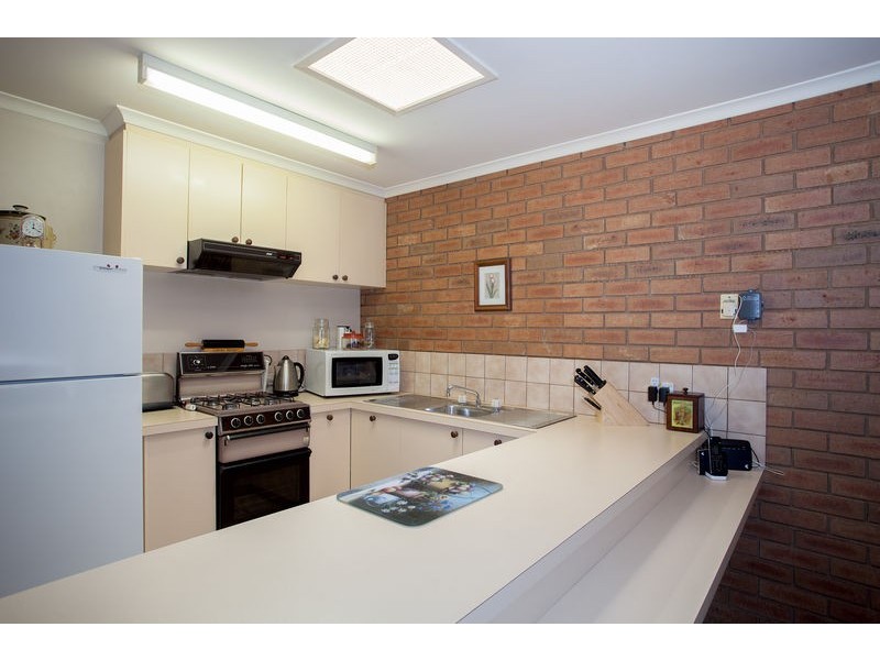 1/225 St Aidans Road, Kennington VIC 3550