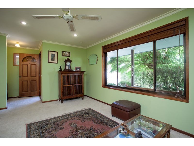 Gladstone Street, Quarry Hill VIC 3550