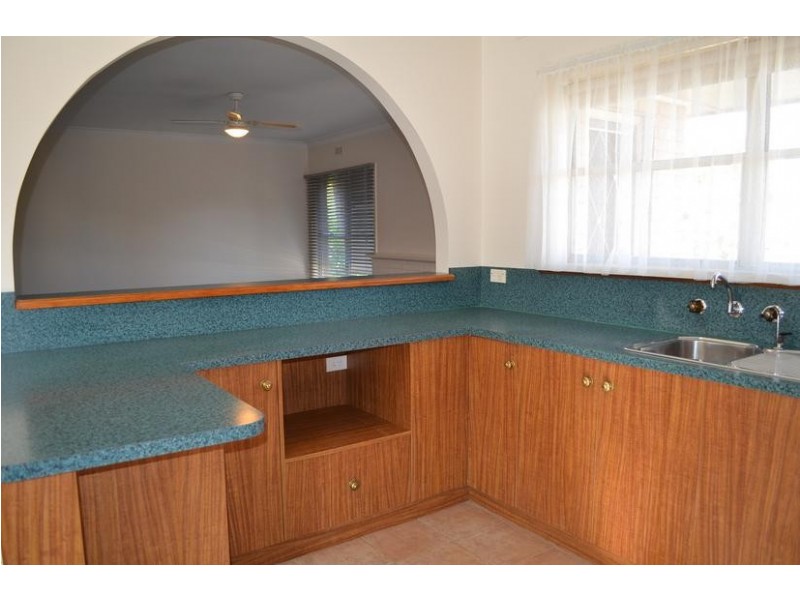 13 Archer Street, Kangaroo Flat VIC 3555