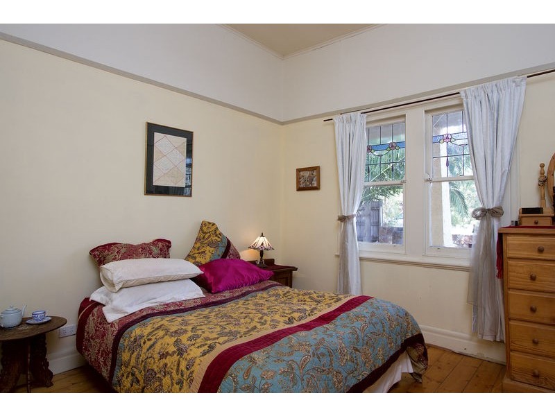 7 Carolin Street, Flora Hill VIC 3550