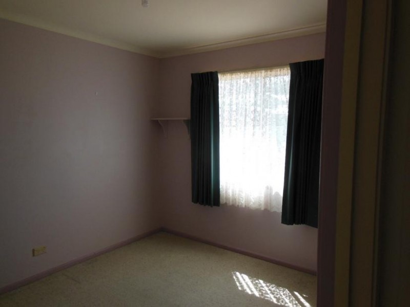 9 Tomkinson Drive, Golden Square VIC 3555