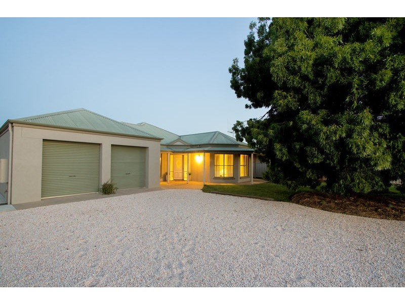 77-79 Bassett Drive, Strathfieldsaye VIC 3551