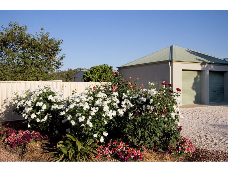 77-79 Bassett Drive, Strathfieldsaye VIC 3551