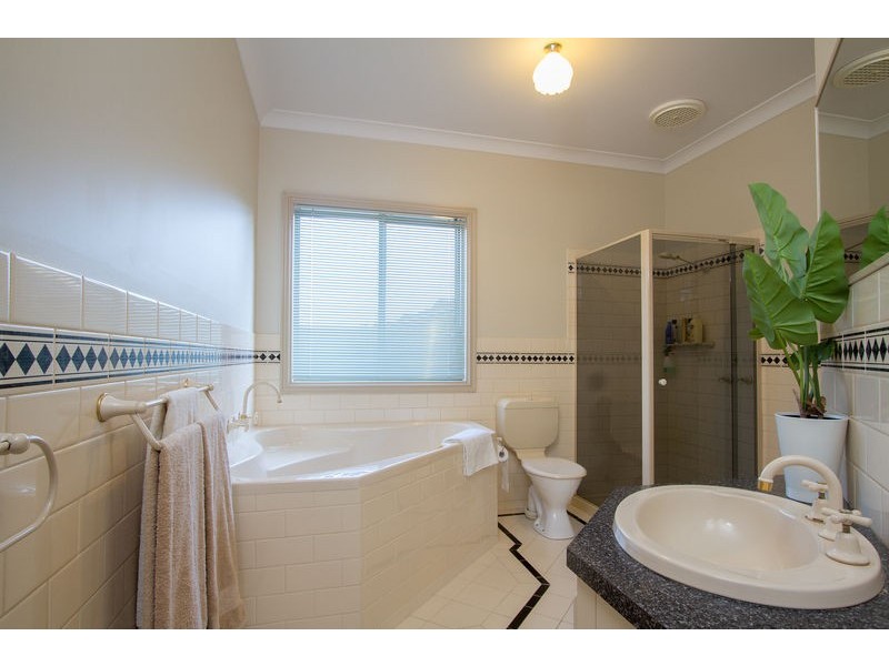 77-79 Bassett Drive, Strathfieldsaye VIC 3551