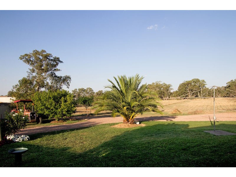 77-79 Bassett Drive, Strathfieldsaye VIC 3551