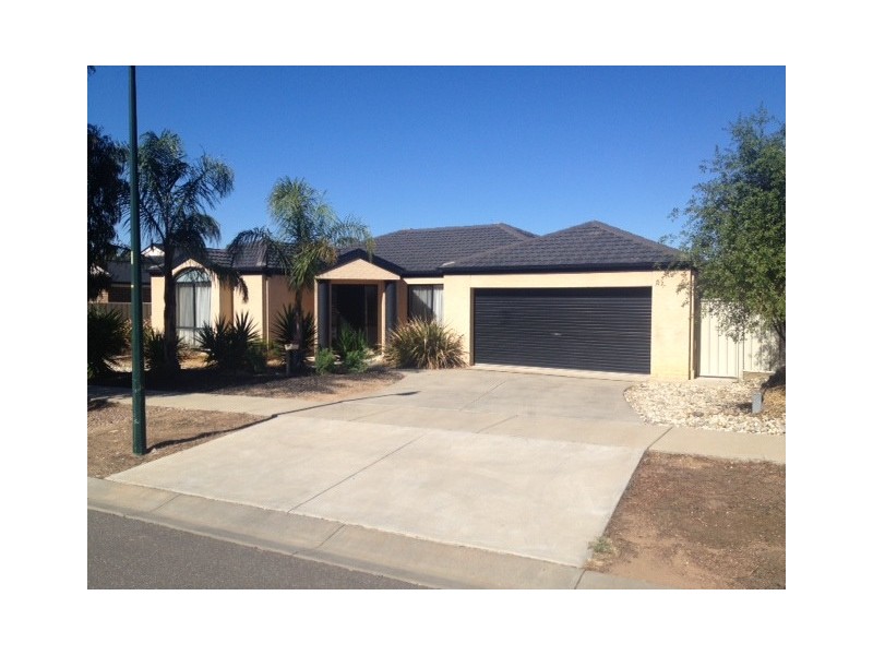 7 Woodlands Drive, Eaglehawk VIC 3556