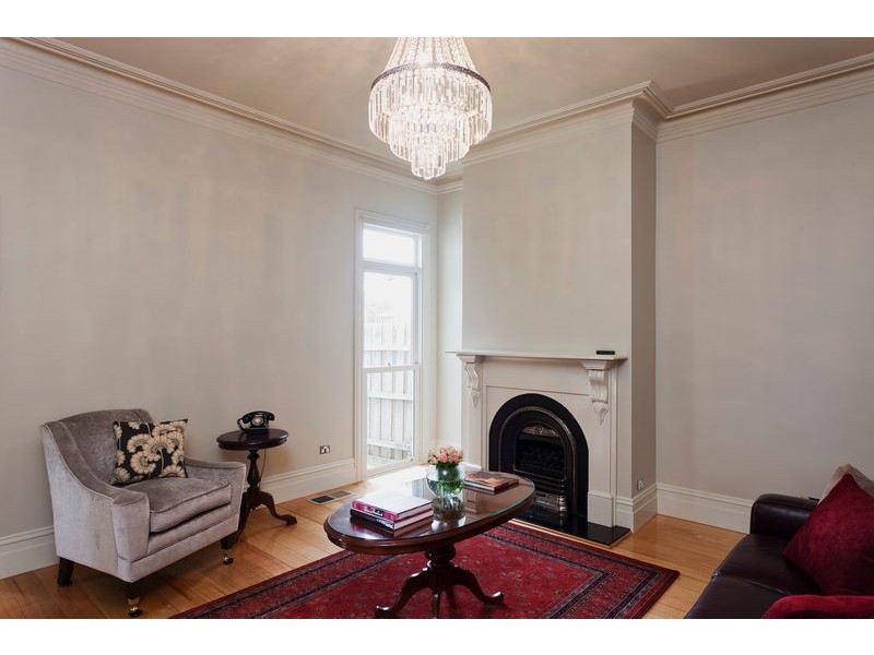 3 Brodie Street, Quarry Hill VIC 3550